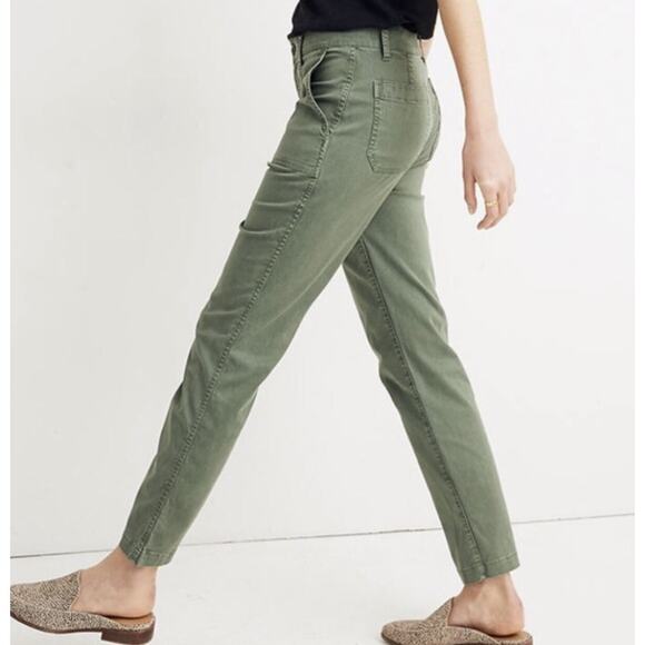 Madewell Pants - Madewell Stovepipe Fatigue Pants: TENCEL™ Lyocell Edition in Olive Green Size 27
